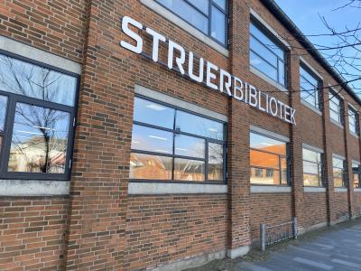 Struer Bibliotek front